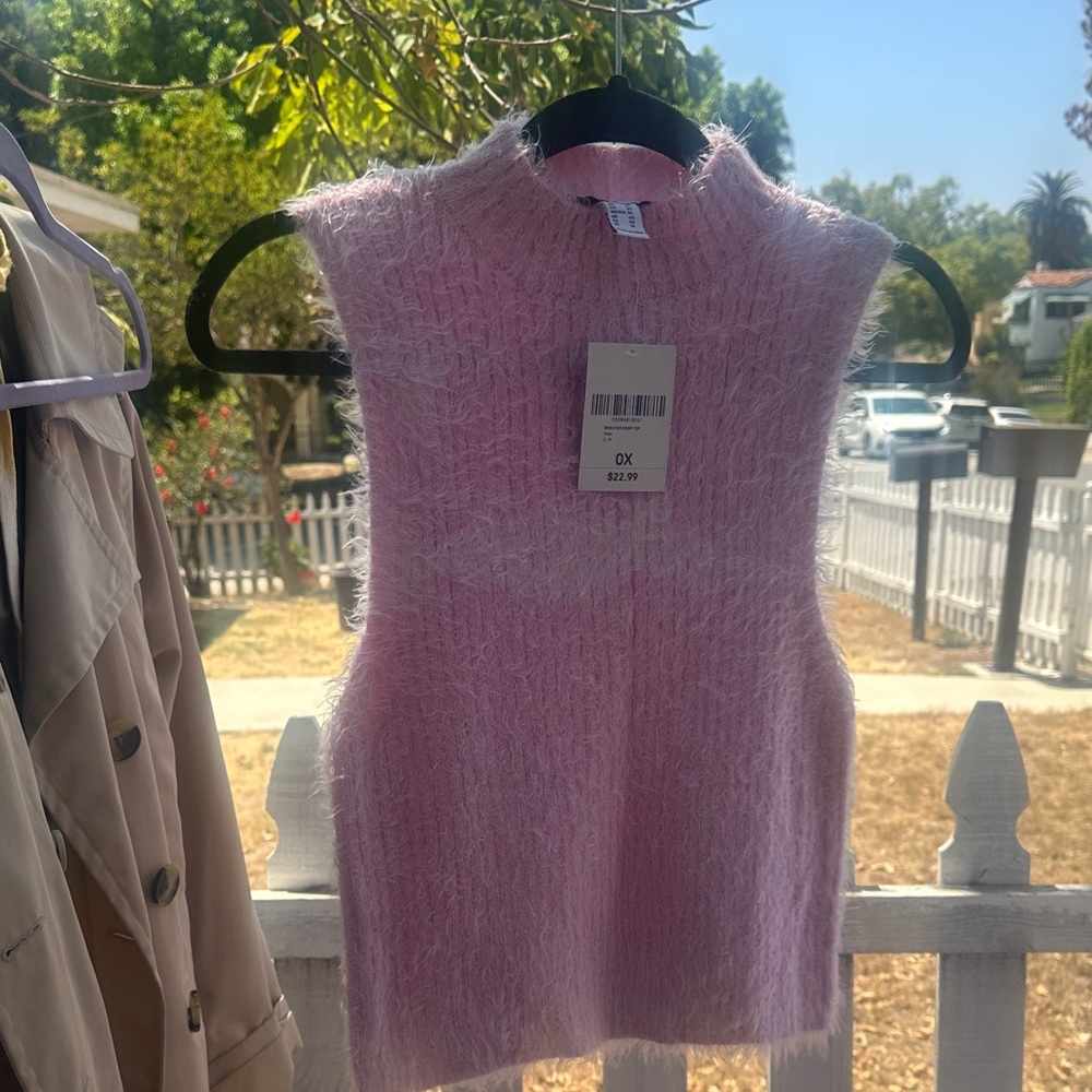 Forever 21 Pink Fuzzy Sleeveless Top